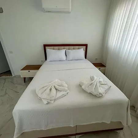 Erdem Aparts 4 * Kaş